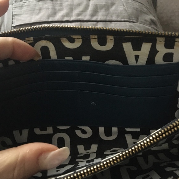 Marc Jacobs large wallet - Picture 3 of 3